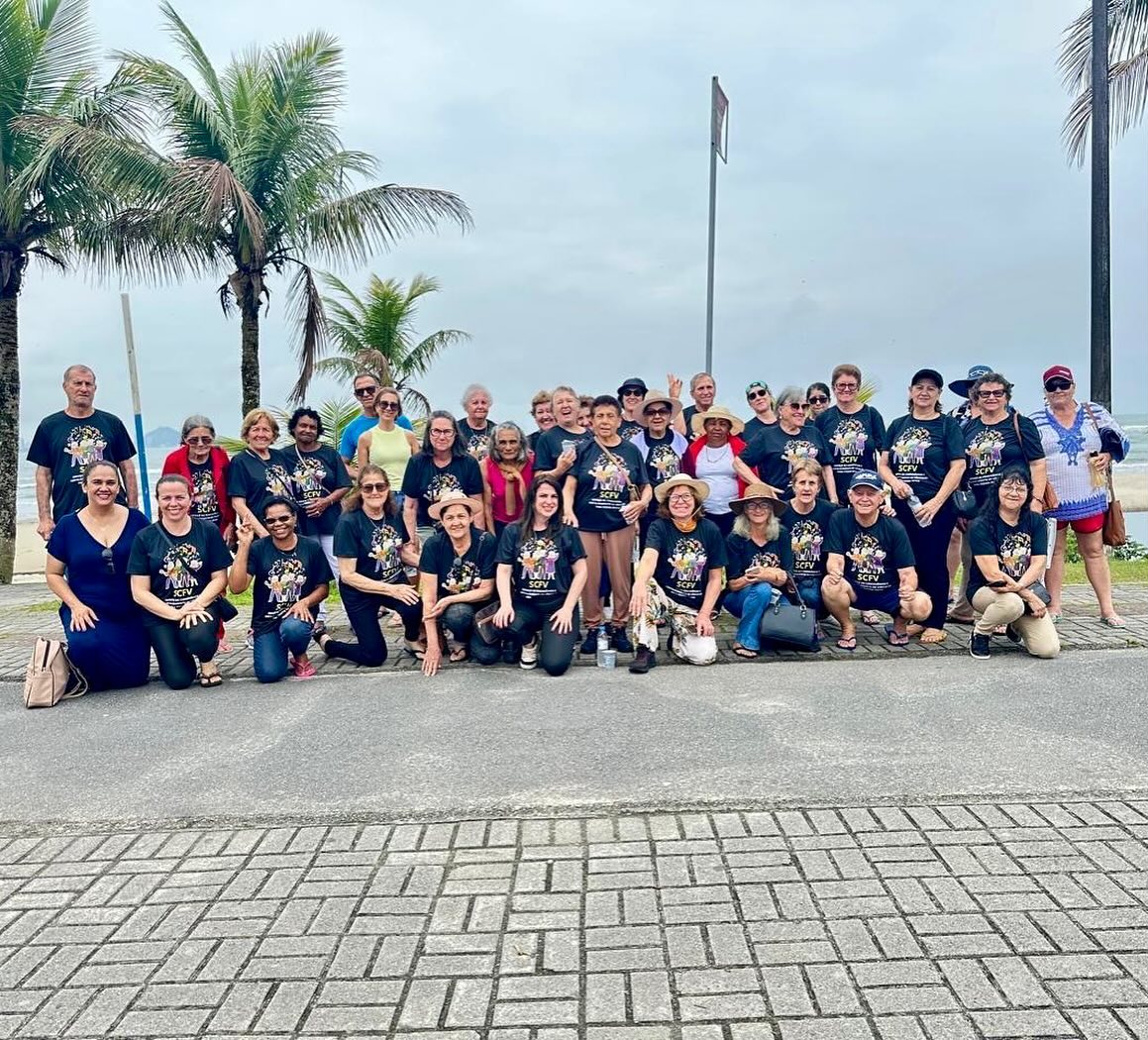 Viagem Inesquecível: Idosos de Japurá Conhecem o Mar e Têm Lazer Garantido pelo Programa Viaja Mais 60